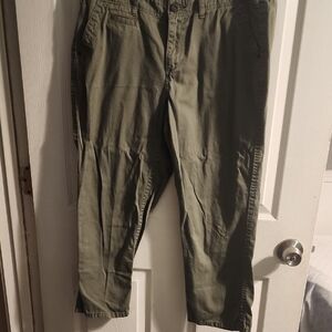 Elle Green Ankle Cropped Pants